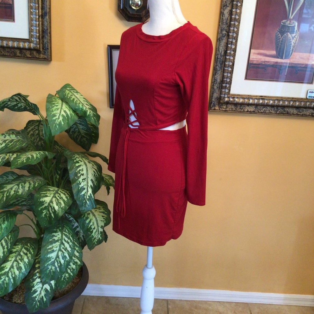 Co-Digo Crop Top Skirt Set - Picture 5 of 7